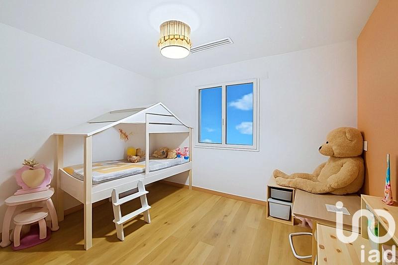 Maison - 106 m² - 4 pièces