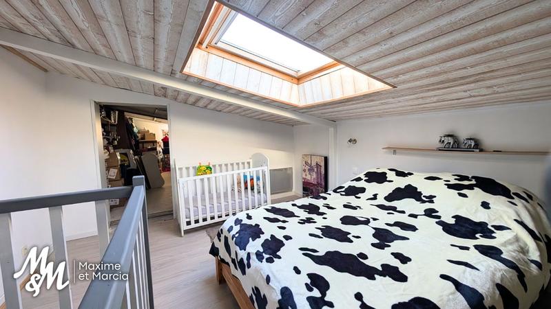 Maison - 94 m² - 5 pièces