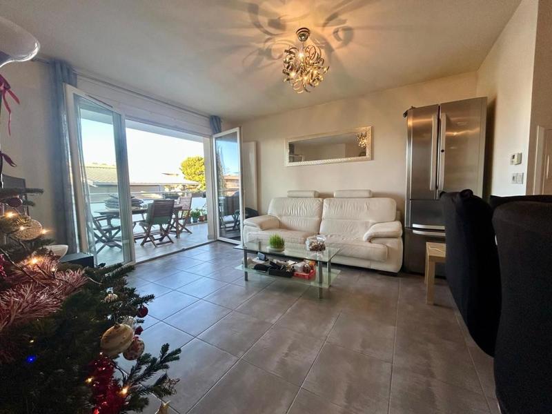 Appartement - 64 m² - 3 pièces