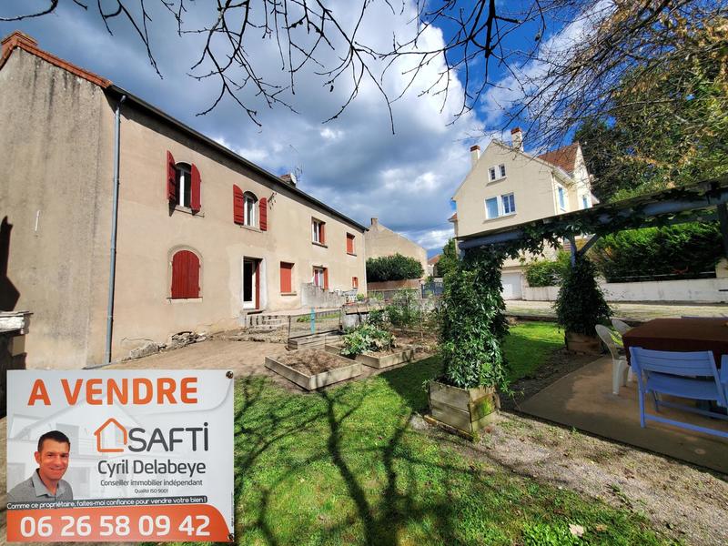 Immeuble - 290 m² - 11 pièces