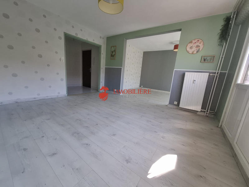 Appartement - 77 m² - 3 pièces