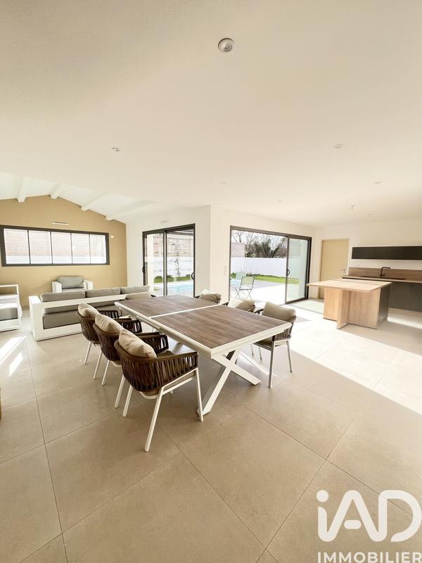 Maison - 158 m² - 6 pièces