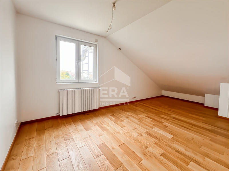 Maison - 143 m² - 5 pièces