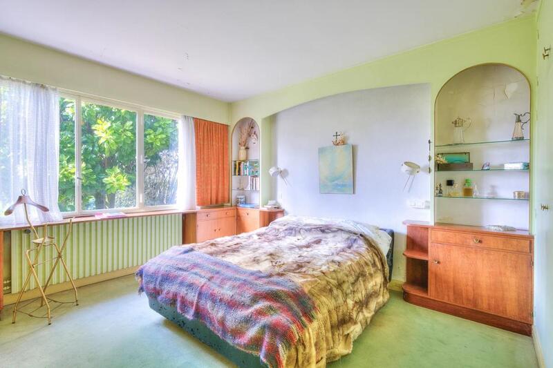 Maison - 201 m² - 7 pièces