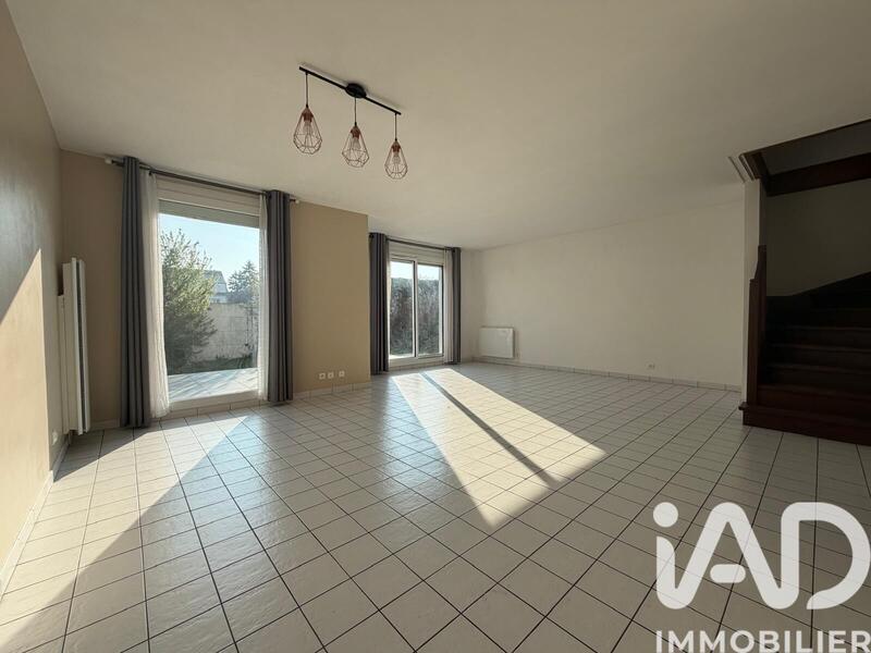 Maison - 112 m² - 5 pièces