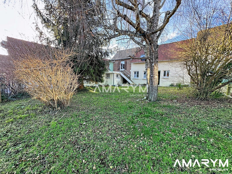 Maison - 99 m² - 4 pièces