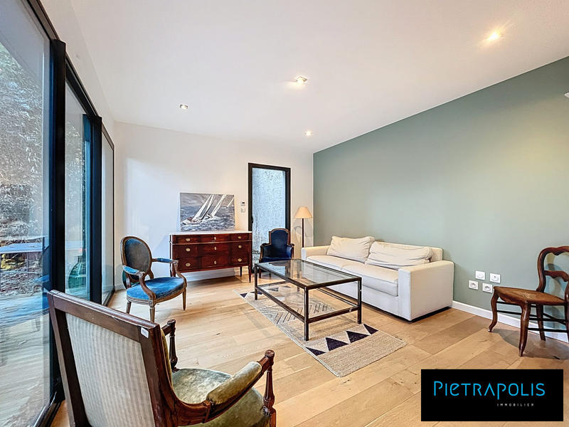 Maison contemporaine - 140 m² - 7 pièces