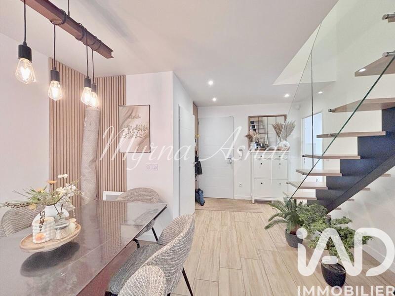 Maison - 122 m² - 6 pièces