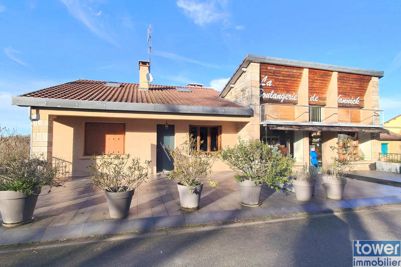 Maison - 91 m² - 5 pièces