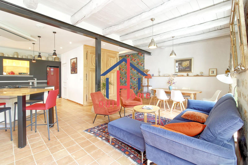 Maison ancienne - 209 m² - 6 pièces