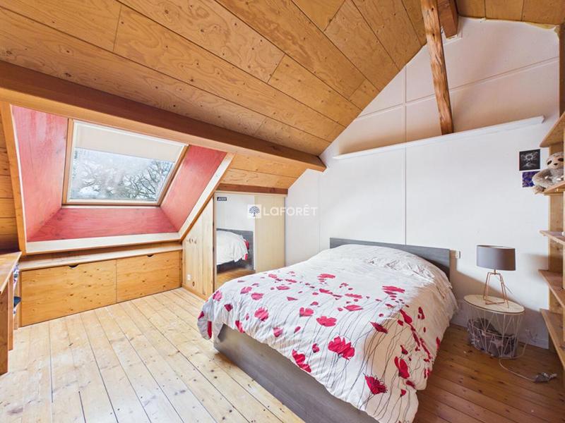 Maison - 144 m² - 5 pièces