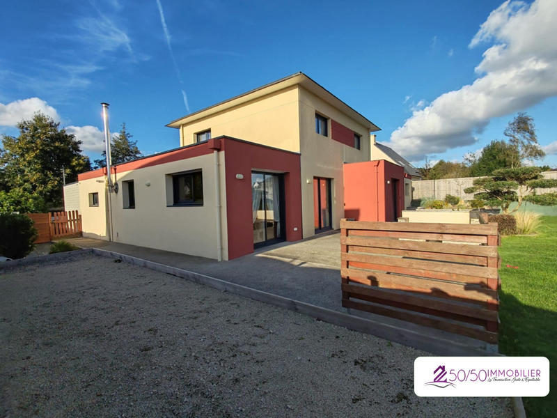 Maison - 150 m² - 5 pièces