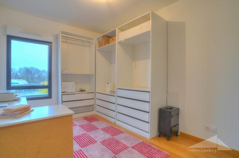 Appartement - 96 m² - 4 pièces