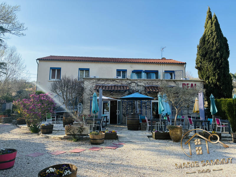 Local commercial - 250 m² - 1 pièce