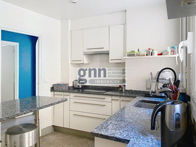 Appartement - 100 m² - 5 pièces