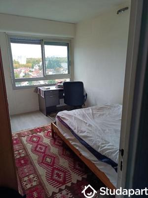 Chambre - 10 m² - 1 pièce