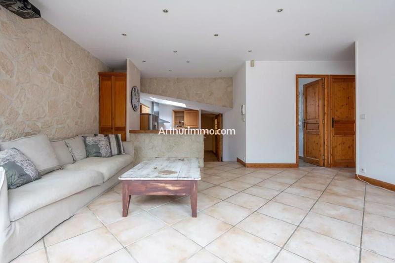 Maison - 92 m² - 4 pièces