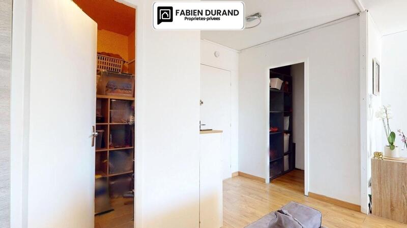 Appartement - 80 m² - 4 pièces