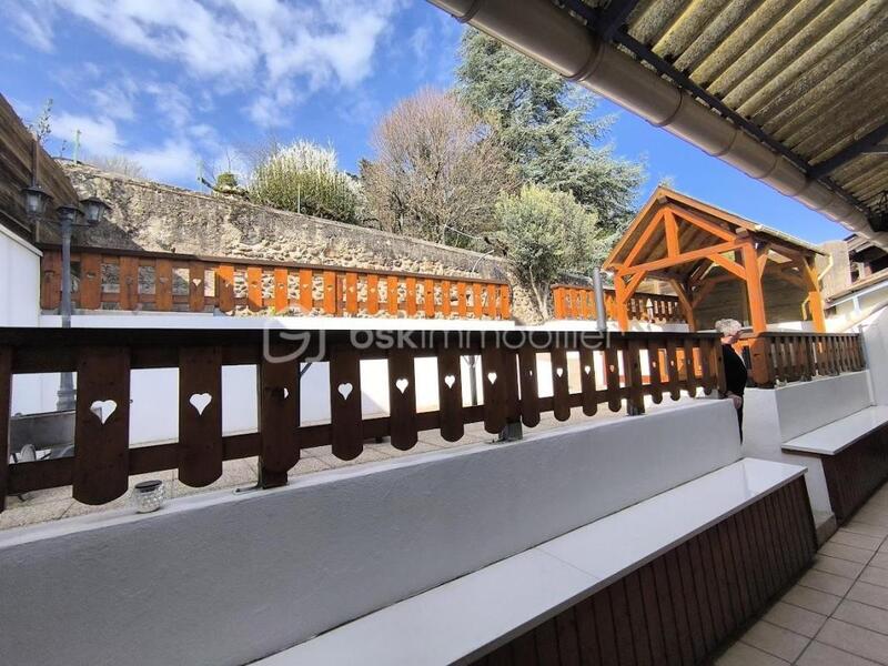 Maison de ville - 147 m² - 6 pièces