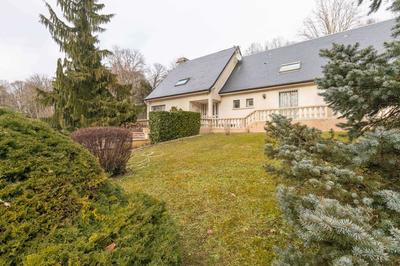 Maison - 425 m² - 13 pièces