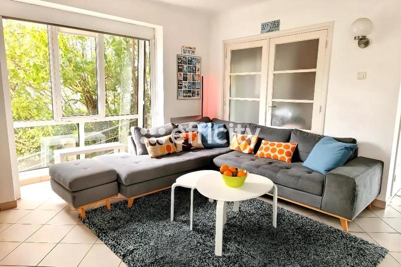 Maison - 122 m² - 5 pièces