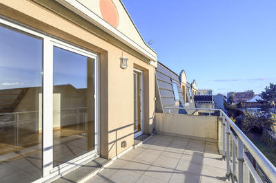 Duplex - 98 m² - 4 pièces