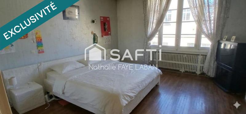 Maison - 261 m² - 9 pièces