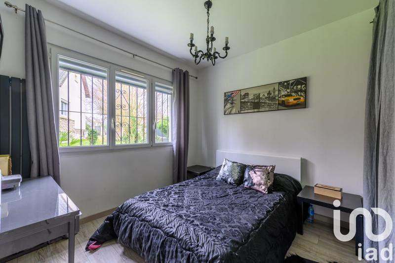 Maison - 172 m² - 8 pièces