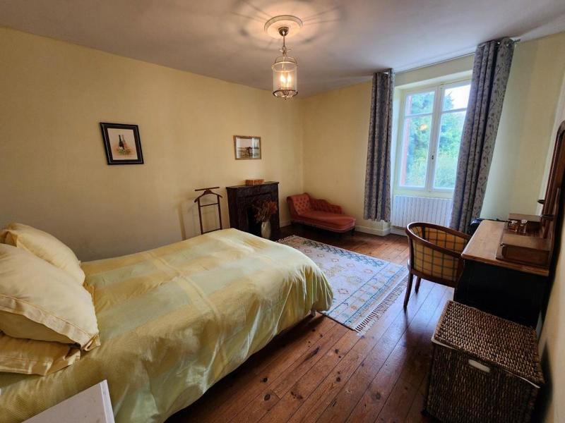 Maison - 149 m² - 6 pièces