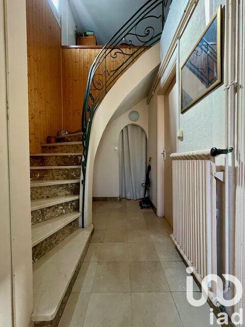 Maison - 143 m² - 7 pièces