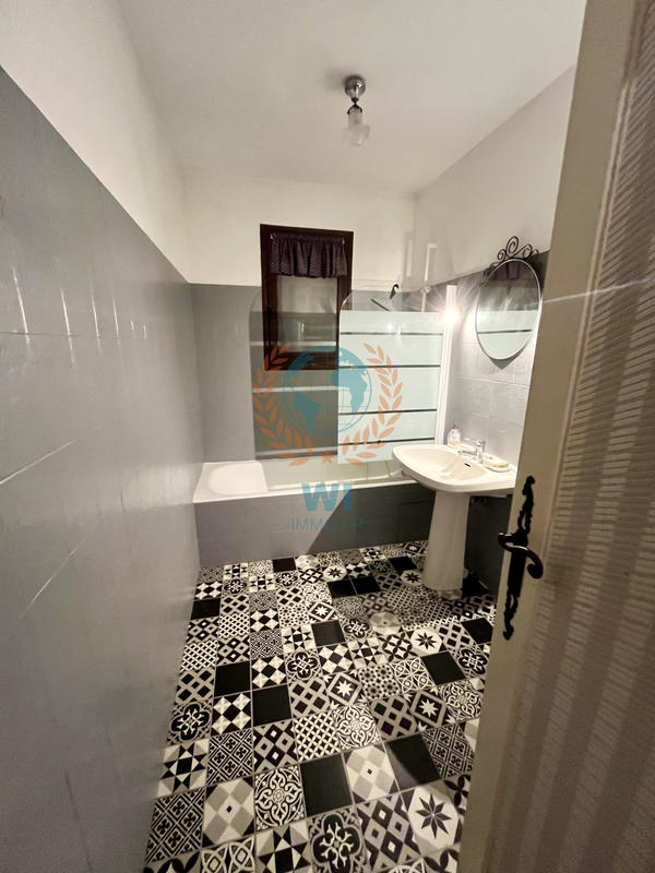 Maison - 88 m² - 4 pièces