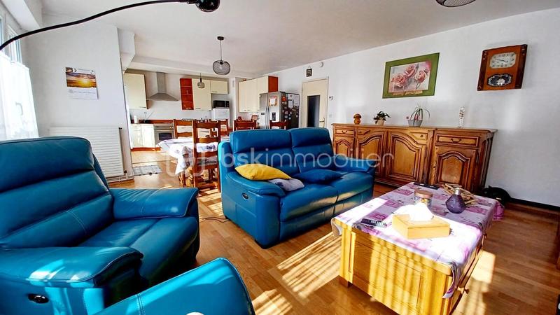Appartement - 97 m² - 5 pièces