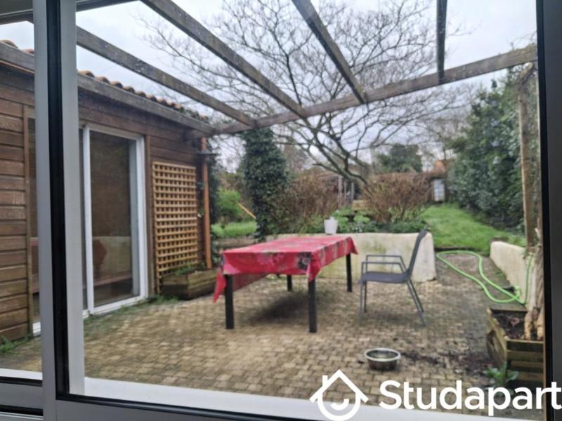 Chambre - 12 m² - 1 pièce