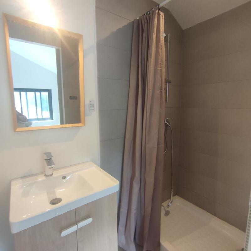 Loft - 251 m² - 5 pièces