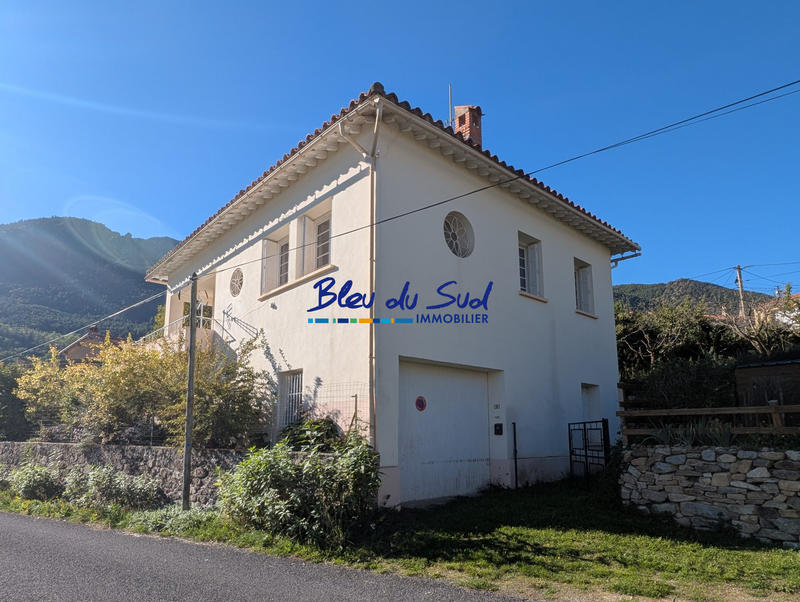 Maison traditionnelle - 82 m² - 4 pièces