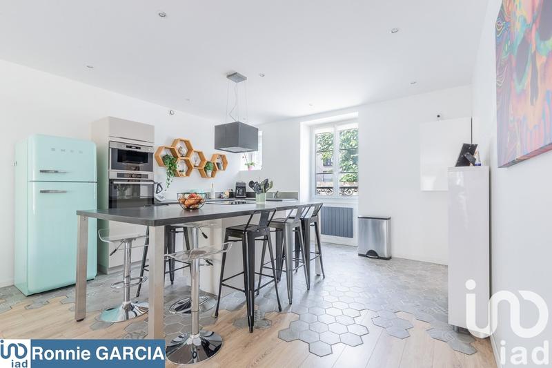 Maison - 95 m² - 5 pièces