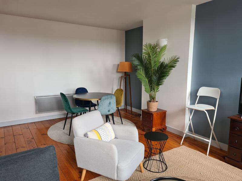 Appartement ancien - 63 m² - 3 pièces