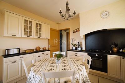 Maison - 150 m² - 4 pièces