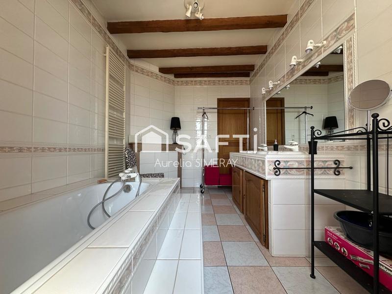 Maison - 155 m² - 6 pièces