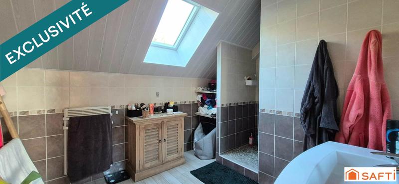 Maison - 168 m² - 8 pièces