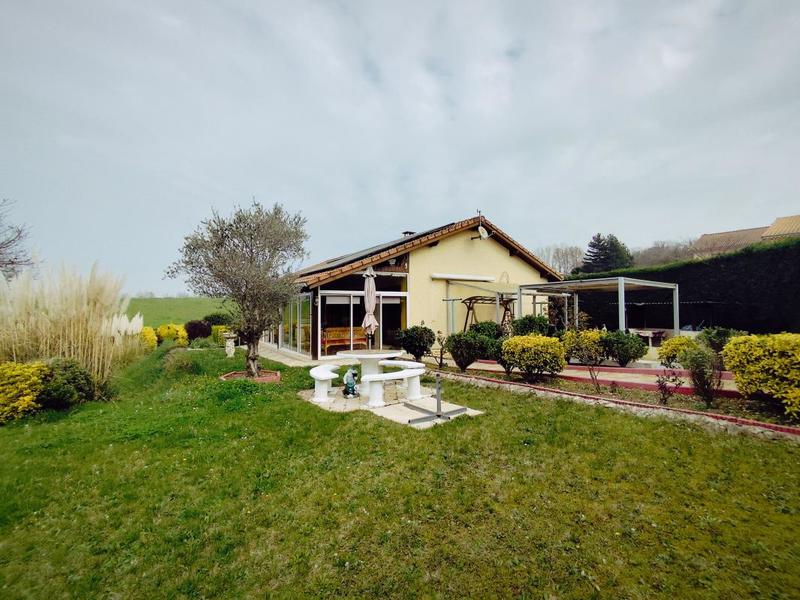 Pavillon - 134 m² - 6 pièces