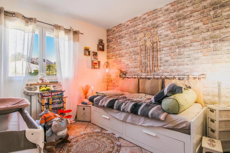 Maison - 105 m² - 4 pièces