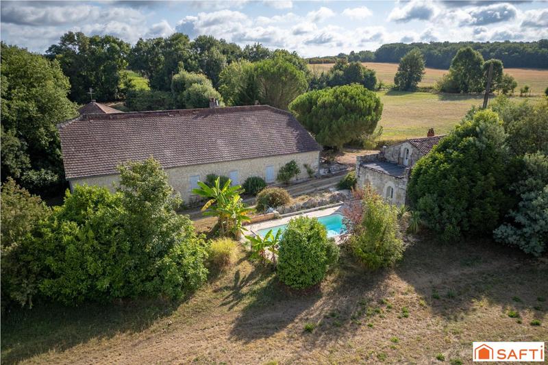 Maison - 165 m² - 4 pièces