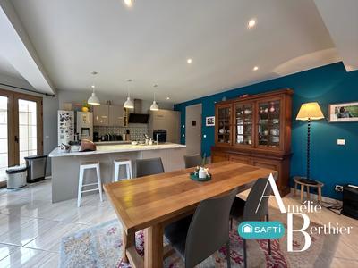 Maison - 142 m² - 4 pièces