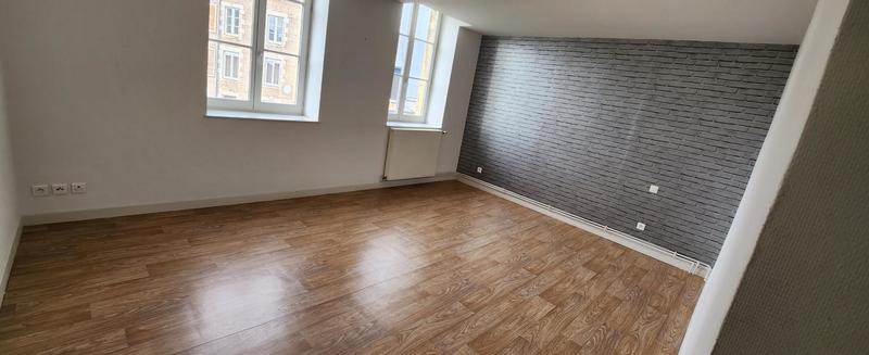 Appartement - 99 m² - 3 pièces