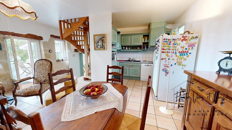 Maison ancienne - 415 m² - 11 pièces