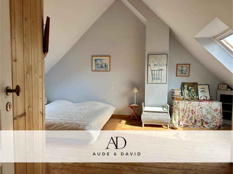 Maison de bois - 180 m² - 6 pièces