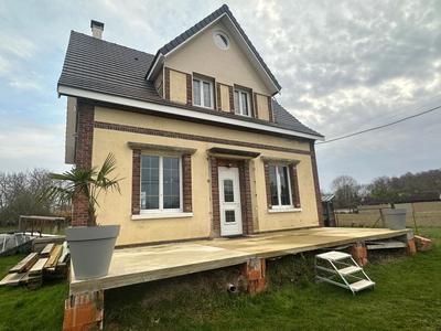 Maison - 95 m² - 3 pièces
