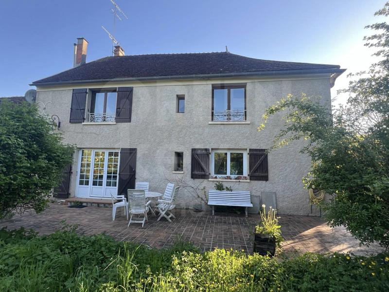 Maison - 197 m² - 5 pièces