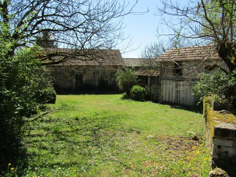 Corps de ferme - 145 m² - 7 pièces
